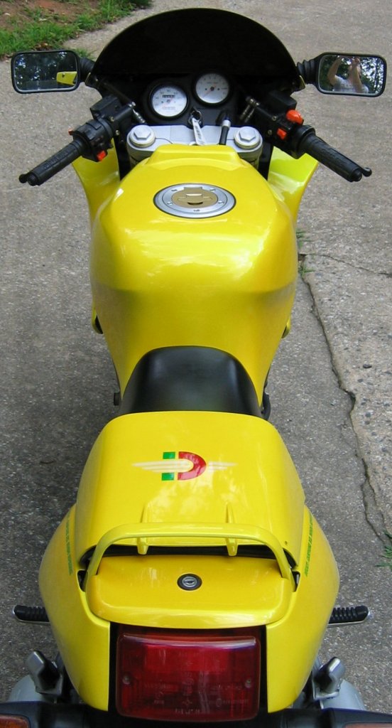 900 ss cr view of the cockpit