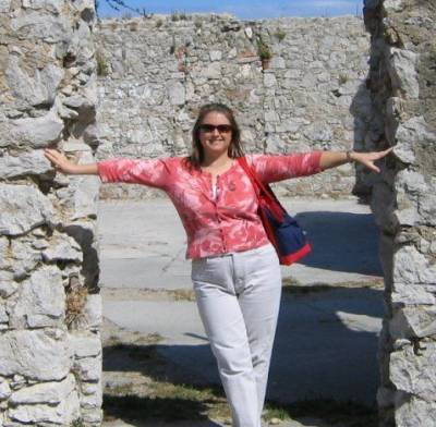 Amber amongst the ruins on Losinj 